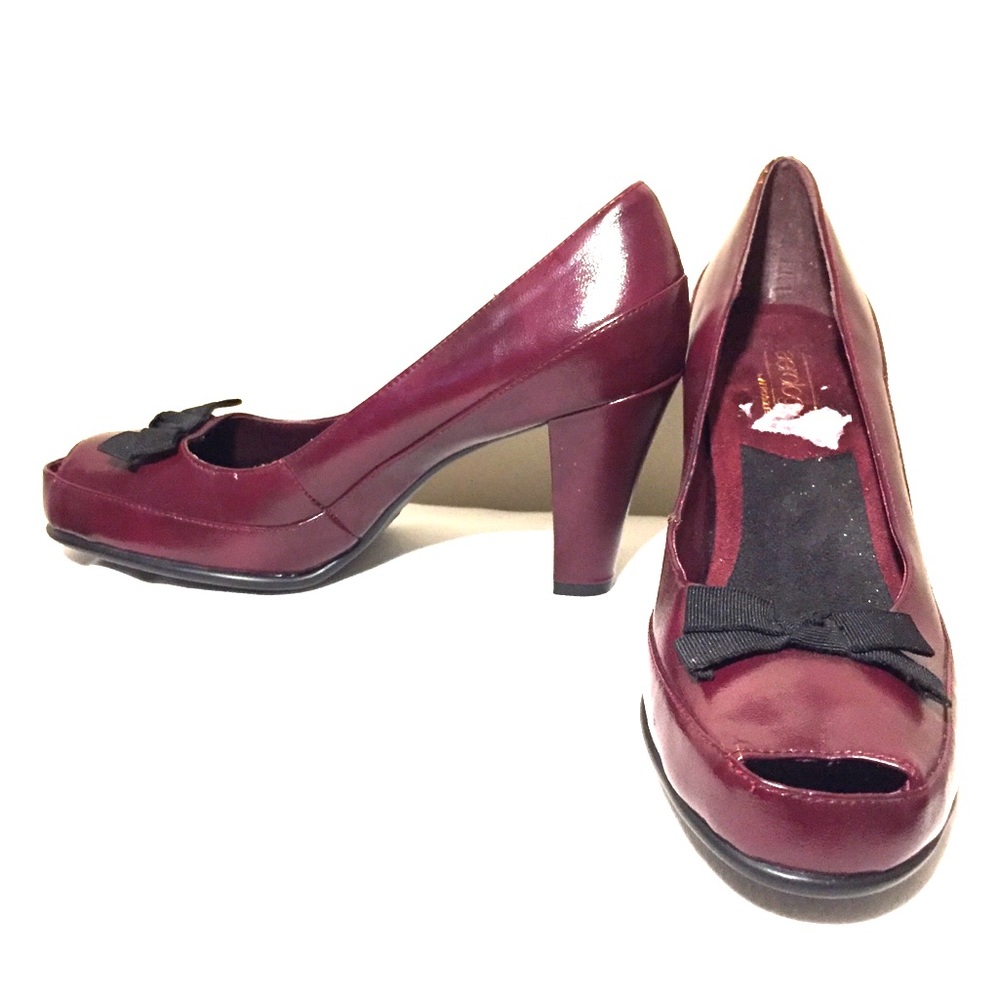 Maroon, peep toe heel.